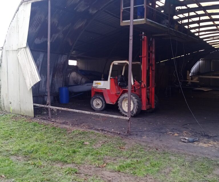 Agrandissement de la porte d’entrée du vieux hangar